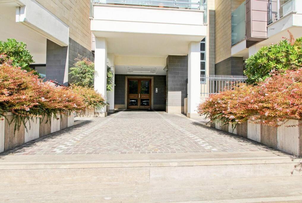 Cozy Terrace Apt Close To Eataly And Metro Piramide Ρώμη Εξωτερικό φωτογραφία